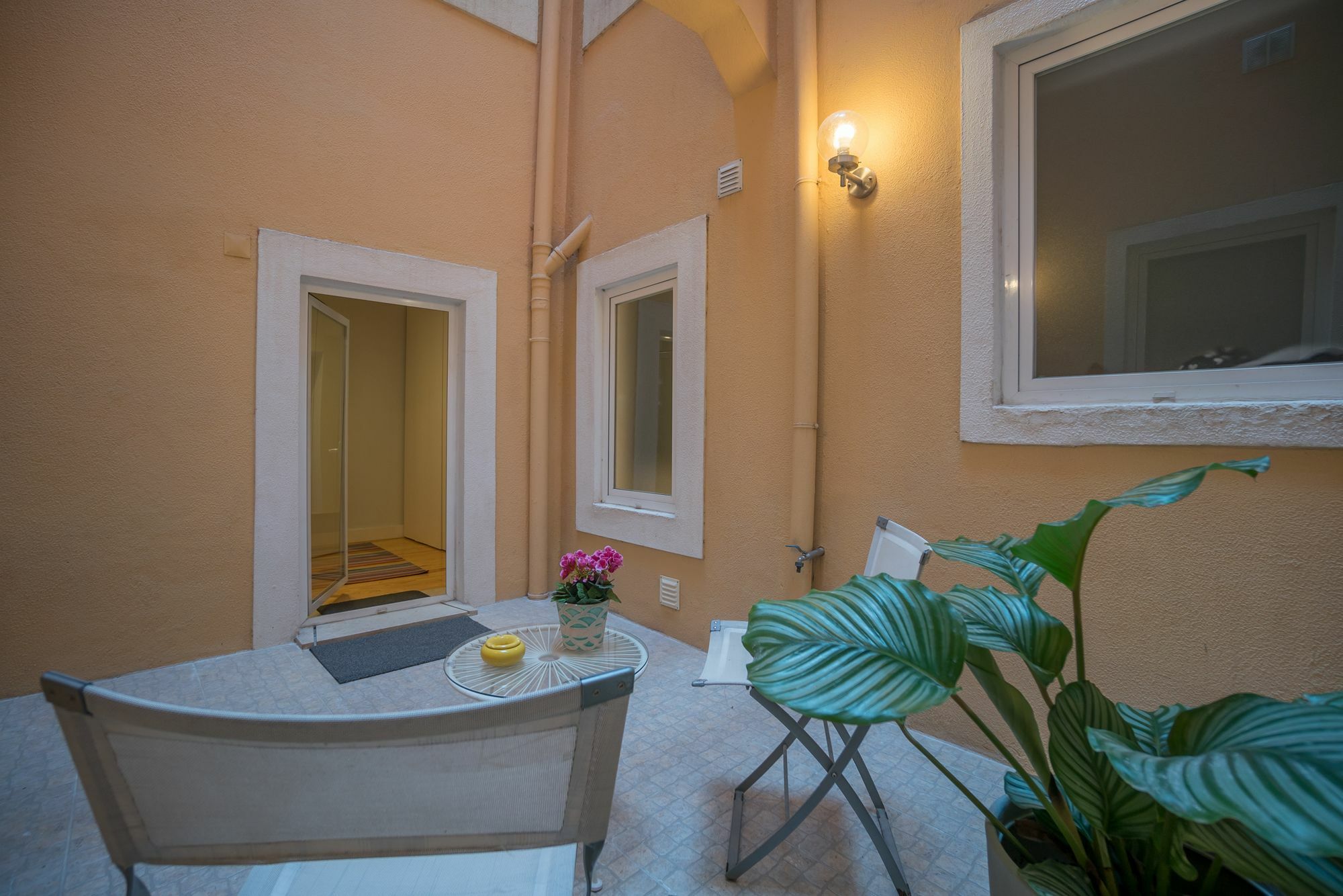 Elegant And Cozy Apartment ลิสบอน ภายนอก รูปภาพ